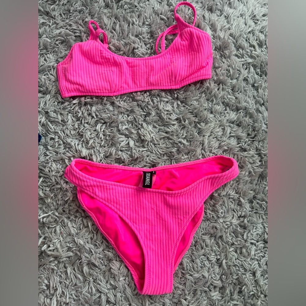 Triangl bikini size small! Worn once. Perfect condition!